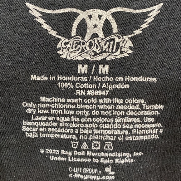 Aerosmith Greatest Hits Double-Sided Graphic T-Shirt - Size Medium - NWT - Picture 5 of 5